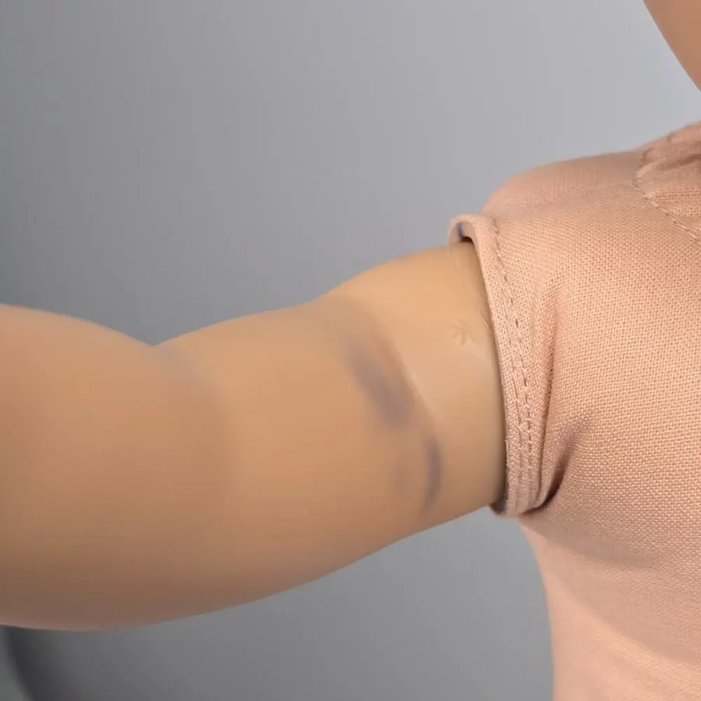 American Girl Doll Molly Mcintire 2013 in Julie Albright's Outfit - Picture 15 of 16